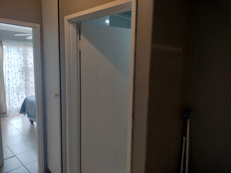 2 Bedroom Property for Sale in Safari Gardens North West